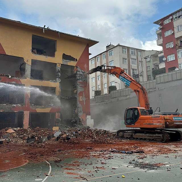 DOOSAN EKSKAVAToR 300LC (2013)